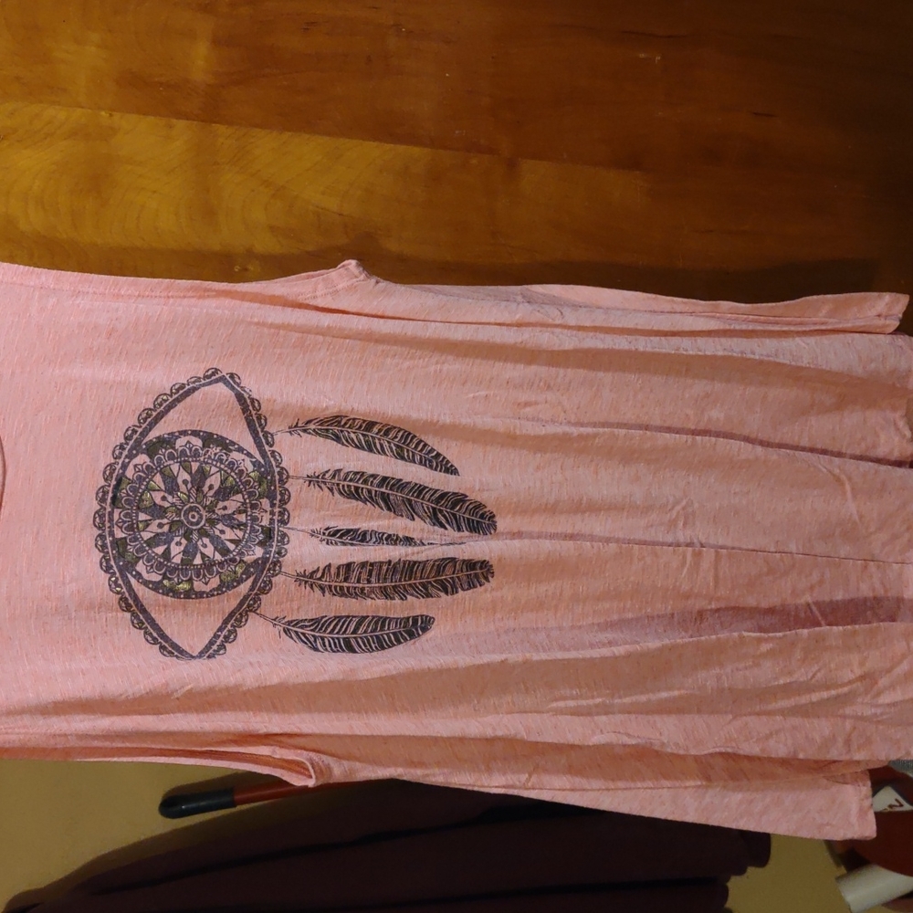 Sleeveless Top - Picture 1 of 2